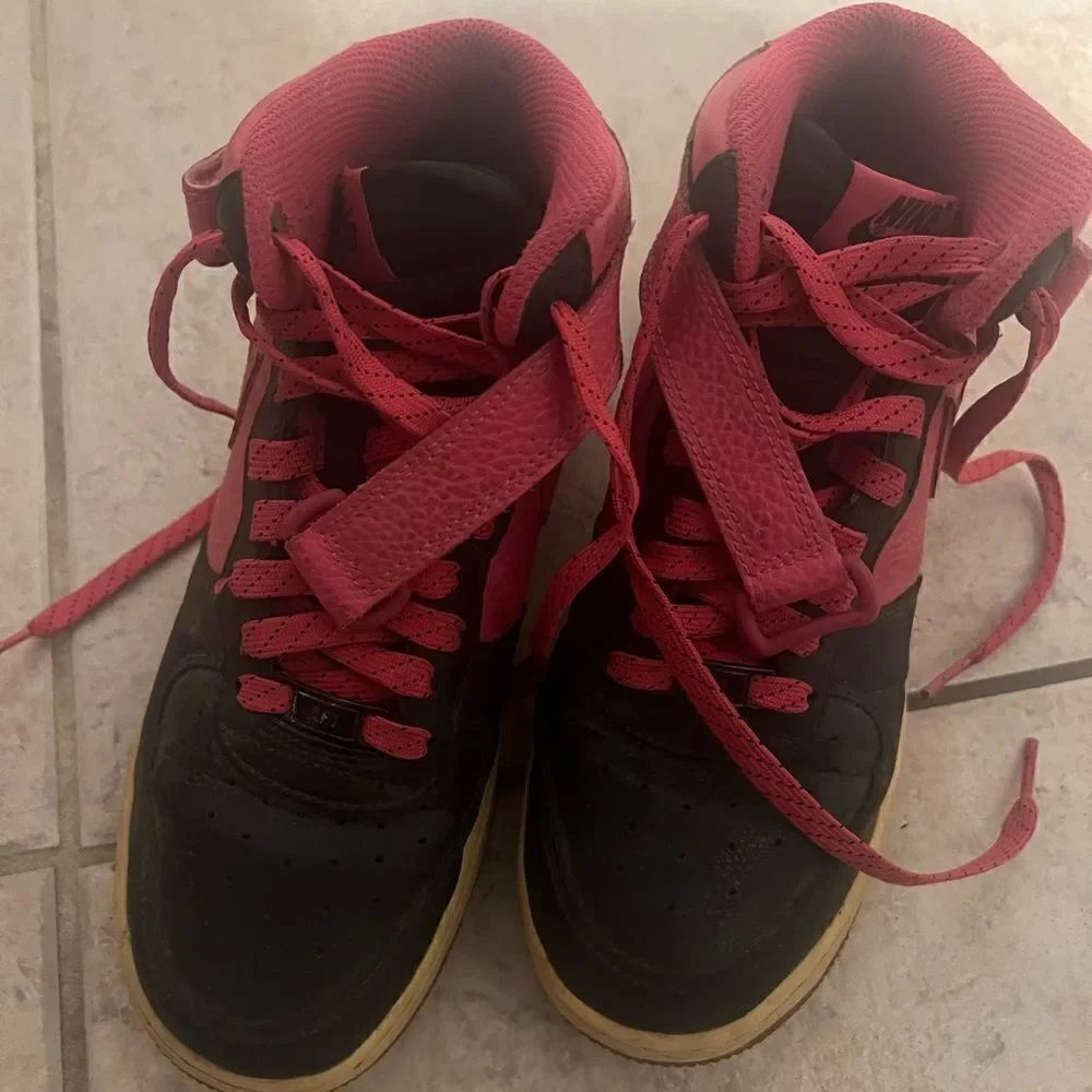 Nike Air Force 1 sneakers Jordan/Mid- Black & Retro Barbie pink shoes high top